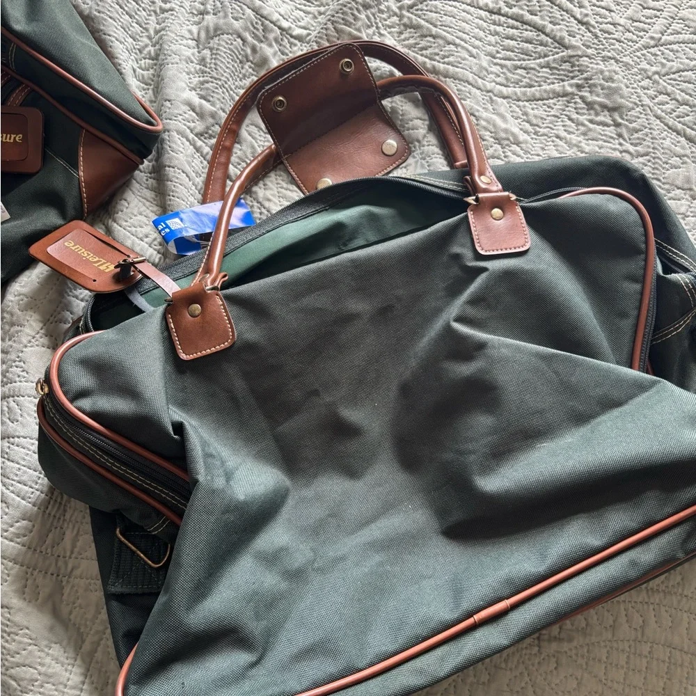 leisure luggage Luxury Green and Brown Travel Bag vintage retro